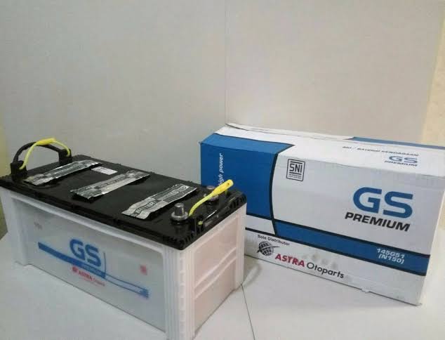 Aki / Accu GS gold shine N200