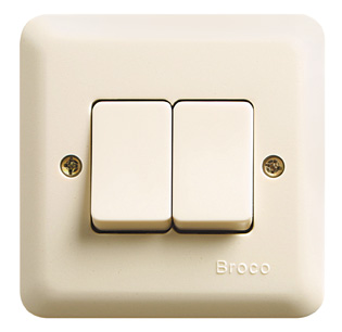 Saklar Seri Inbow Broco / Double Switch Broco