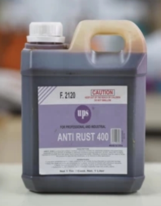 Katakan Selamat Tinggal Sama Karat Karena UPS ANTI RUST 400 atau UPS F 2120